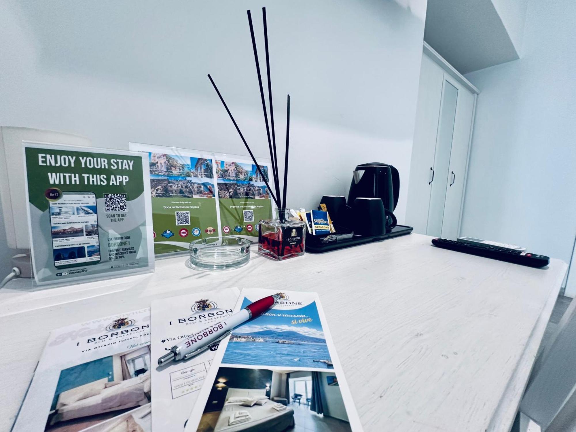B&B I Borbone Napoli Bagian luar foto