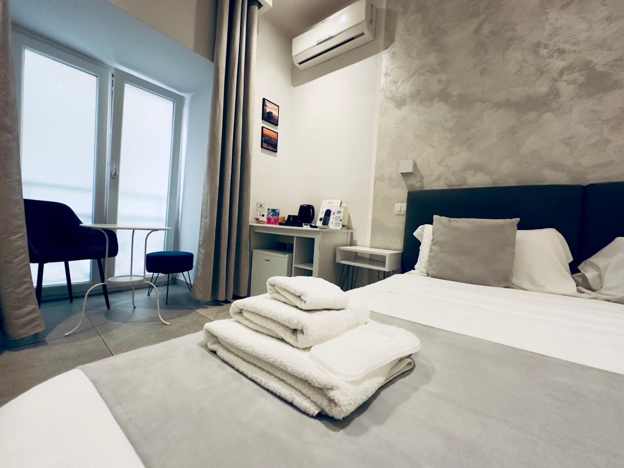 B&B I Borbone Napoli Bagian luar foto