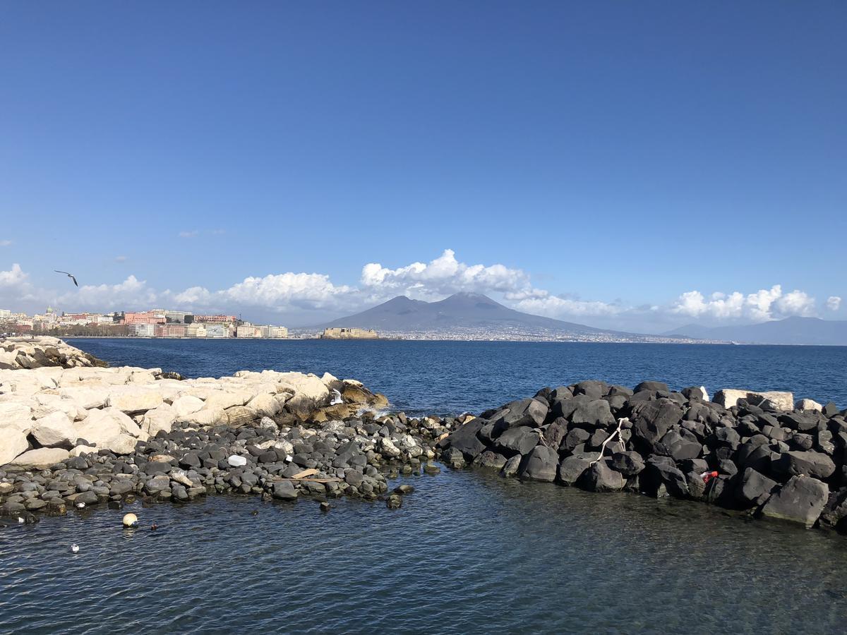 B&B I Borbone Napoli Bagian luar foto
